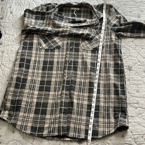 Beach Lunch Lounge plaid flannel shirt - Picture 6 of 6